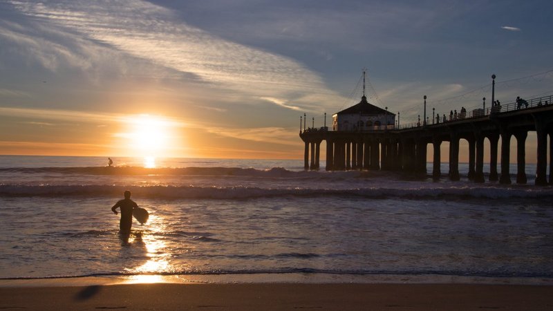 Manhattan Pier-173 sunset surfer.jpg