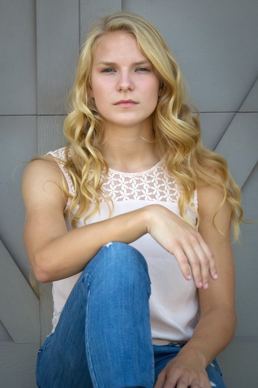 Lauren-0139.jpg