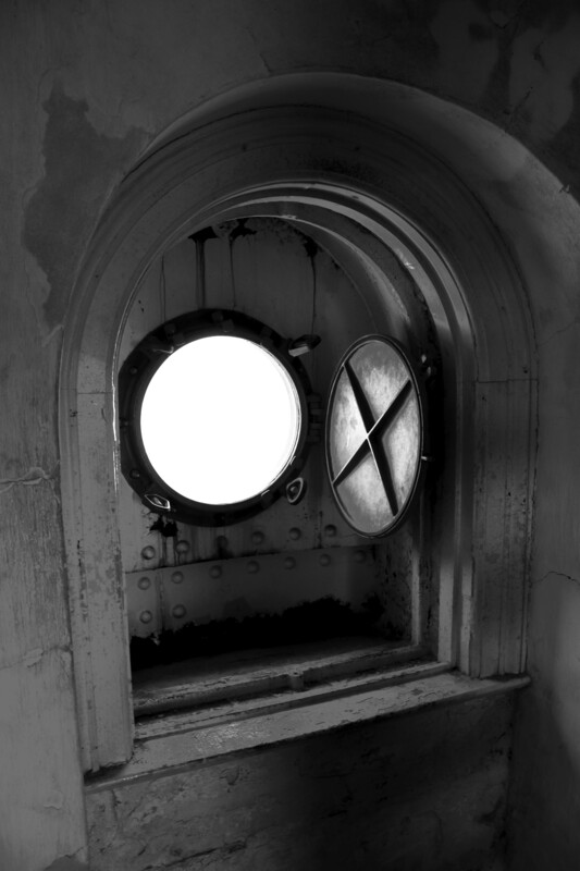 IMG_0464_blk wht.jpg