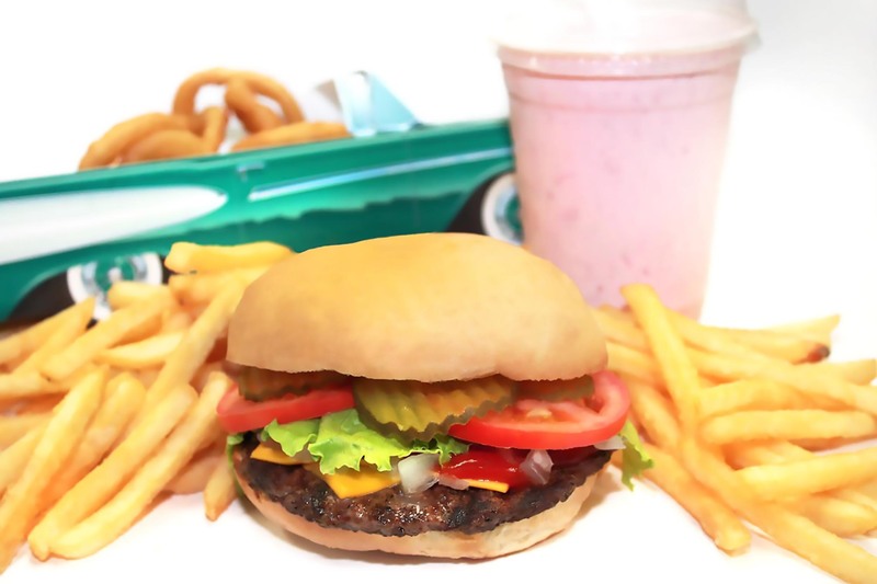 Zestie Burger(1).jpg