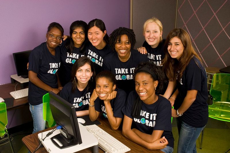 girlstart121.jpg