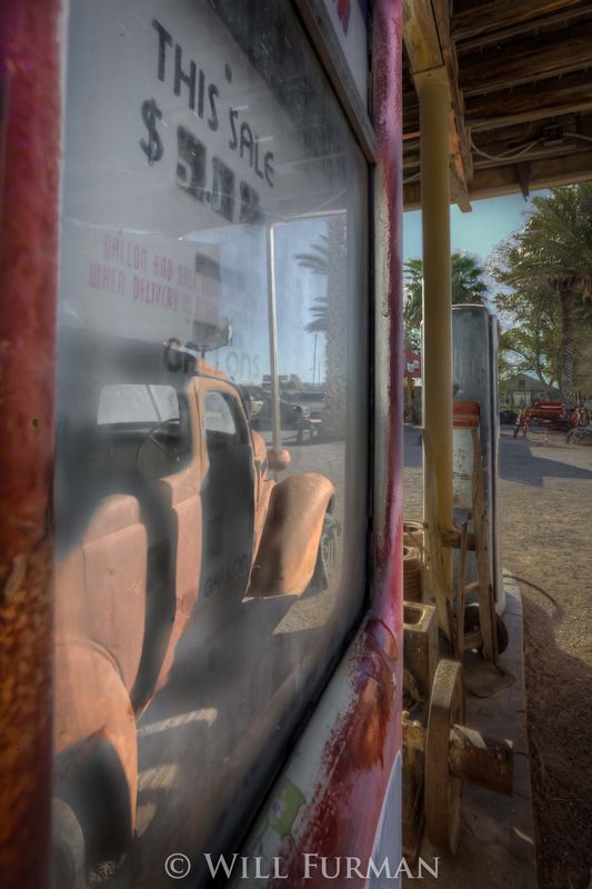 DAYS OF CHEAP GASOLINE  -  1535.jpg