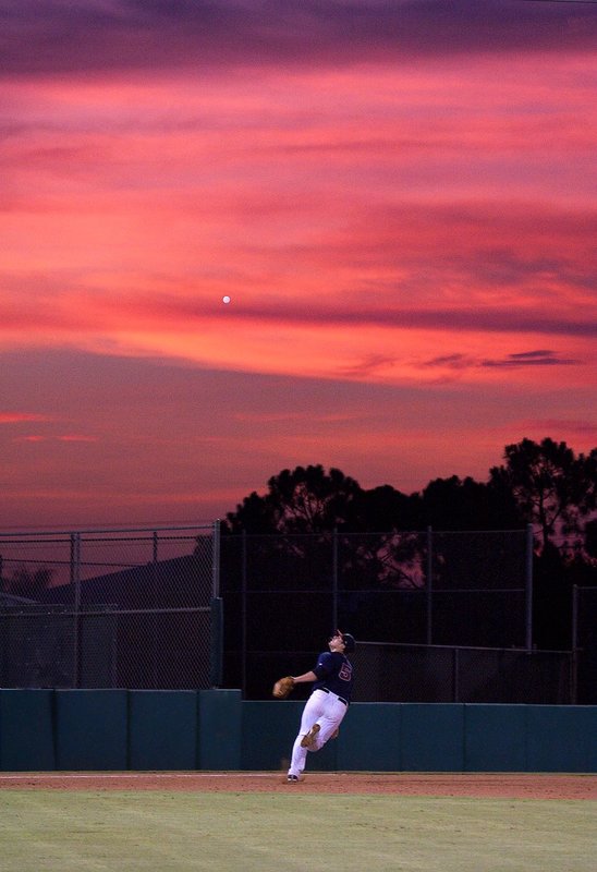 Outfield red sky 46.jpg
