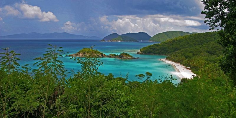 St Thomas Trunk Bay 2.jpg