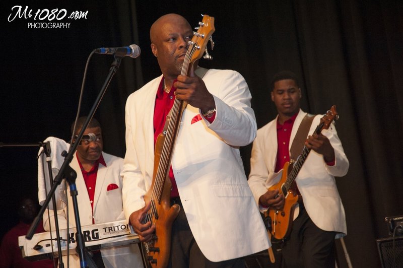 Canton Spirituals.jpg :: Billy Voss, Merlin Lucious, Rod Jones going at it on \