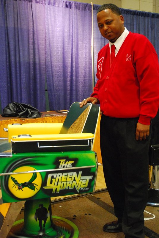 DK 5000 shows off new chair - Shreveport LA.jpg