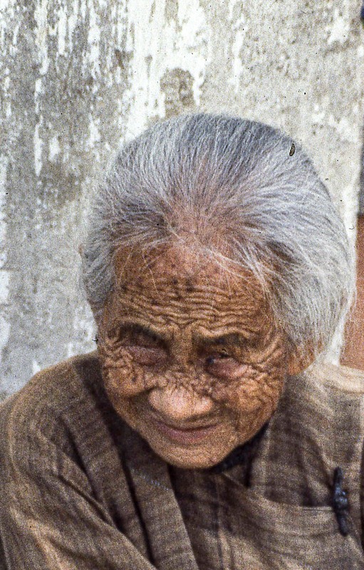 China -1.jpg :: #camcofotofriday #candid