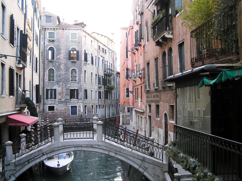 Italy-24.jpg :: Photo by J. Price