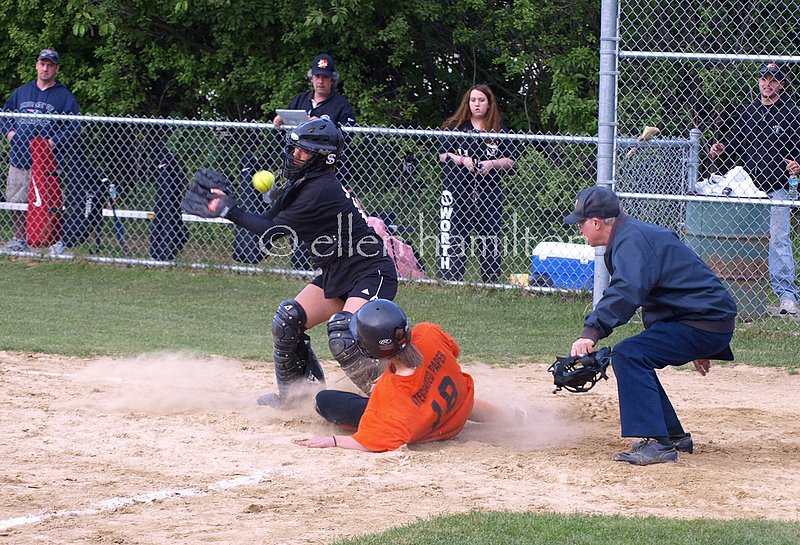 Woburn Softball_1.jpg :: OLYMPUS DIGITAL CAMERA         