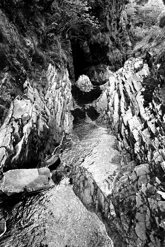 Dalphaid Burn Sutherland scot5.jpg