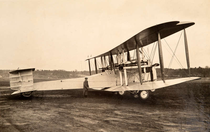 Vickers Vimy Transatlantic Machine (Alcock and Brown) DSC_0771.jpg