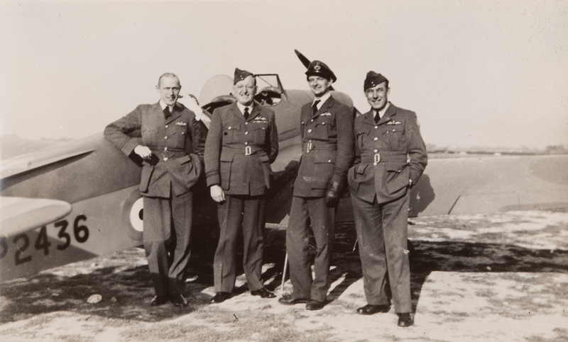 David Lloyd with friends beside a Miles Magister Tangmere DSC_0845.jpg