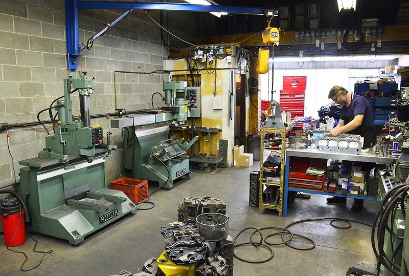 Engine Assembly 02.jpg