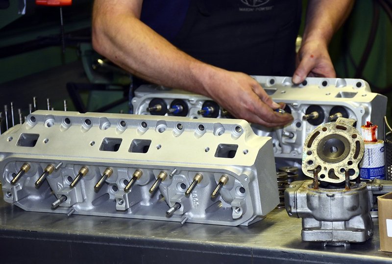 Engine Assembly 05.jpg