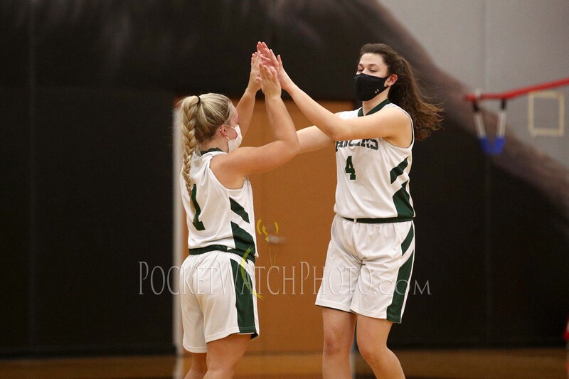 012521HSGB - 008.jpg :: LaCrescent at Dover-Eyota Girls Basketball 2021