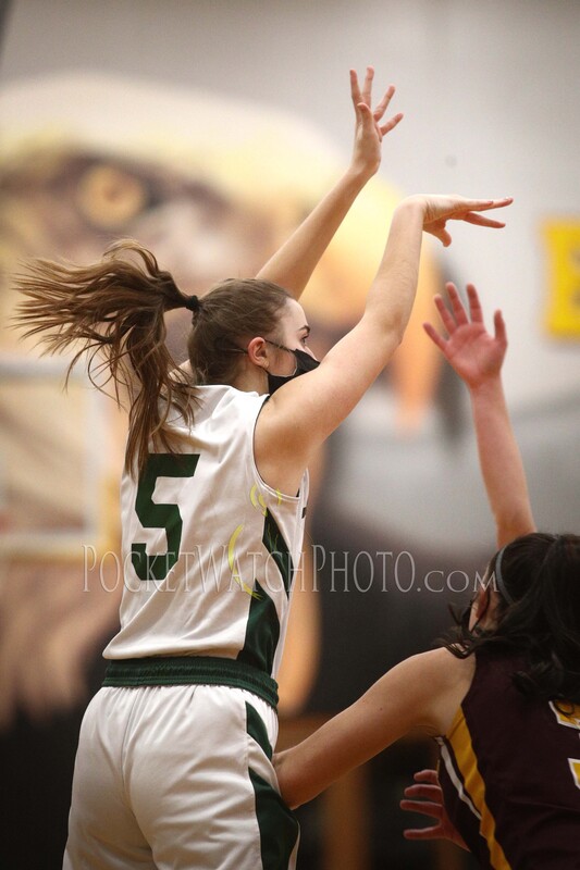 012521HSGB - 024.jpg :: LaCrescent at Dover-Eyota Girls Basketball 2021