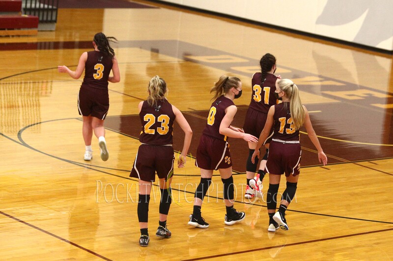 012521HSGB - 095.jpg :: LaCrescent at Dover-Eyota Girls Basketball 2021