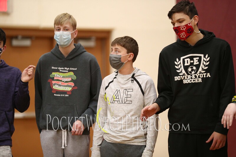 013122DEHS- 055(1).jpg :: Dover-Eyota SbnoBall Coronation 2022