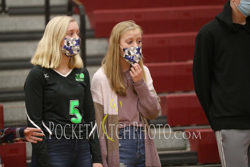 013122DEHS- 062(1).jpg :: Dover-Eyota SbnoBall Coronation 2022