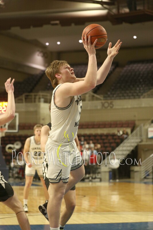 030524HSBB- 038.jpg :: Zumbrota-Mazeppa vs. LaCrescent-Hokah Boys Basketball 2024