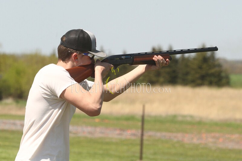 050425SCCT - 083.jpg :: St. Charles Clay Target Team