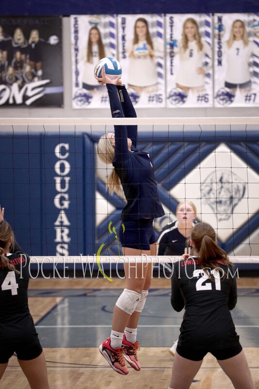 102722HSVB - 021.jpg :: Lewiston-Altura at Zumbrota-Mazeppa Volleyball 2022