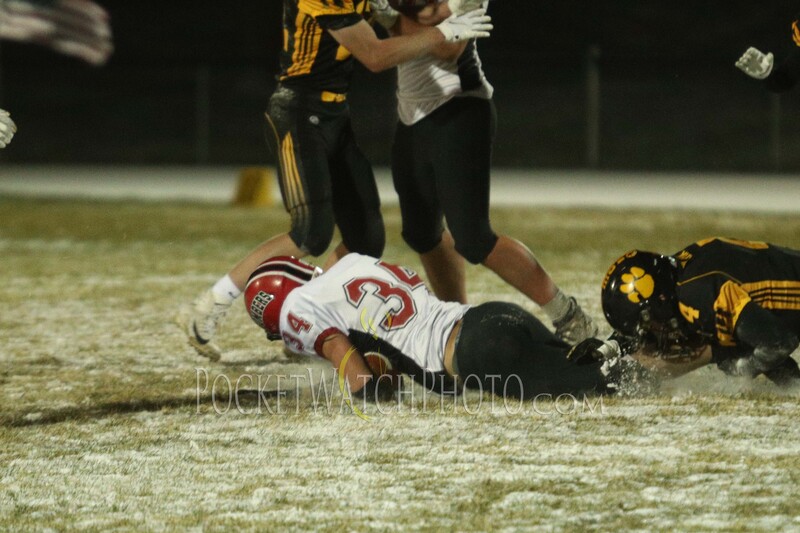 111220HSFB - 026.jpg :: Undefeated Cannon Falls at PEM Football 2020