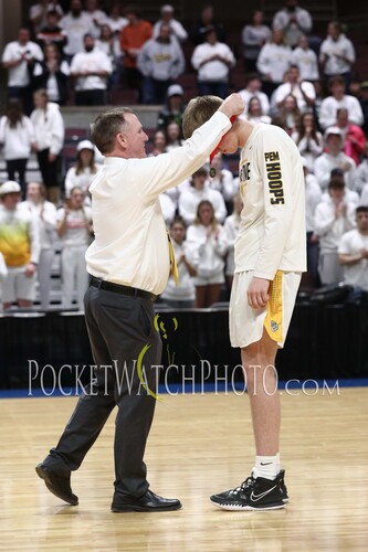 031722HSBB - 300.jpg