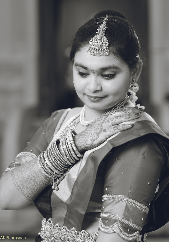 Gowri  Nirupama Wedding 2021-11-08-08h04m01-1(1).jpg