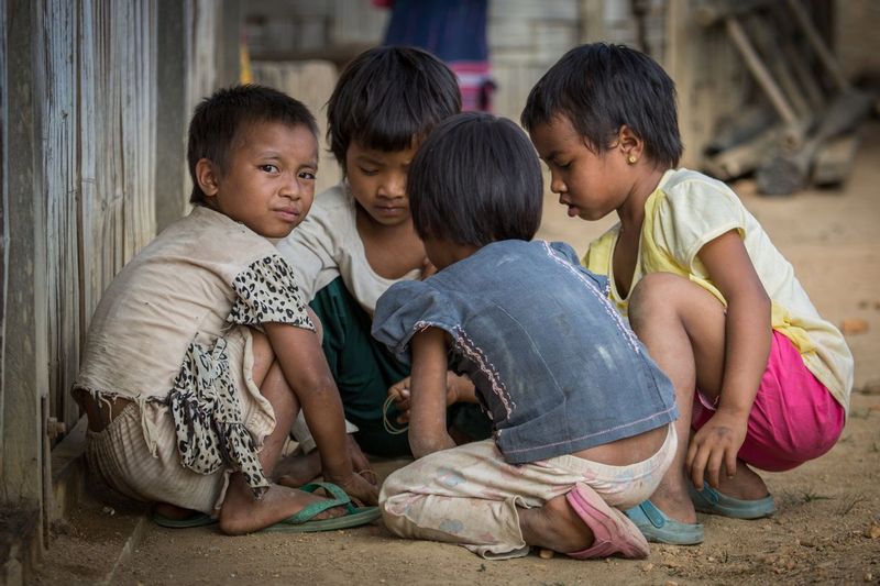 myanmar_AD4A7724.jpg :: Kids playing. Shan State, Myanmar.