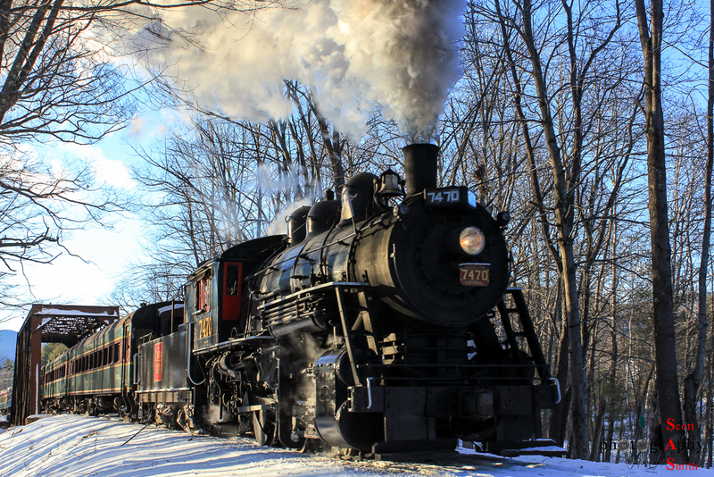 Canadian National Steam Engine 7470(1).jpg