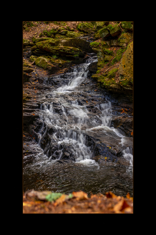 Chesterfield Gorge Waterfall 2.jpg