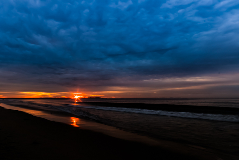 Sunrise at Old Orchard Beach-IMG_2427(1).jpg