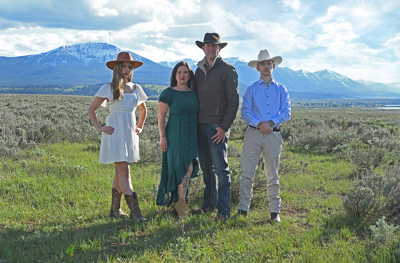 CHOSEN Family 28 C.jpg
