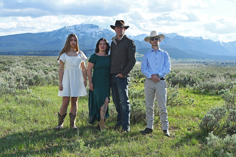 CHOSEN Family 34 C.jpg