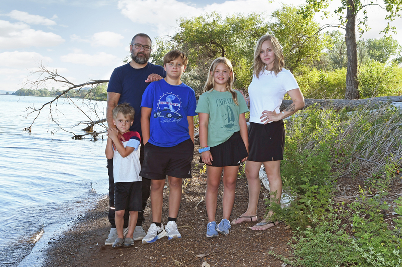 Family 8 B cropped 1(1).jpg