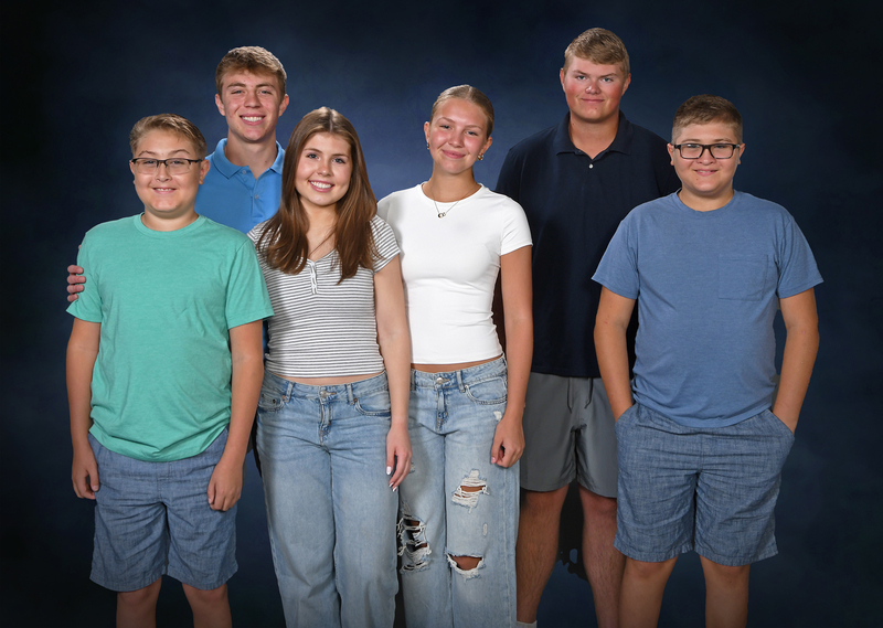 Grandkids 3 D(1).jpg