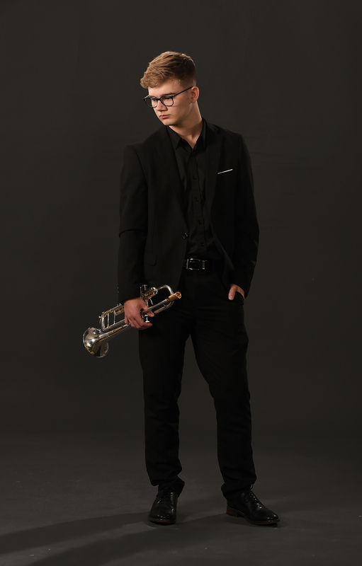 Outdoors 48 B(1).jpg