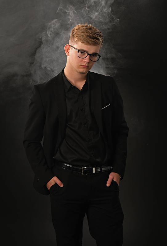 Outdoors 53 ret(1).jpg