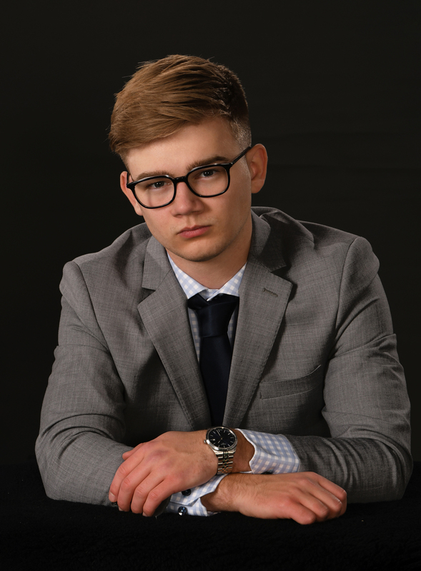 Outdoors 71 ret(1).jpg