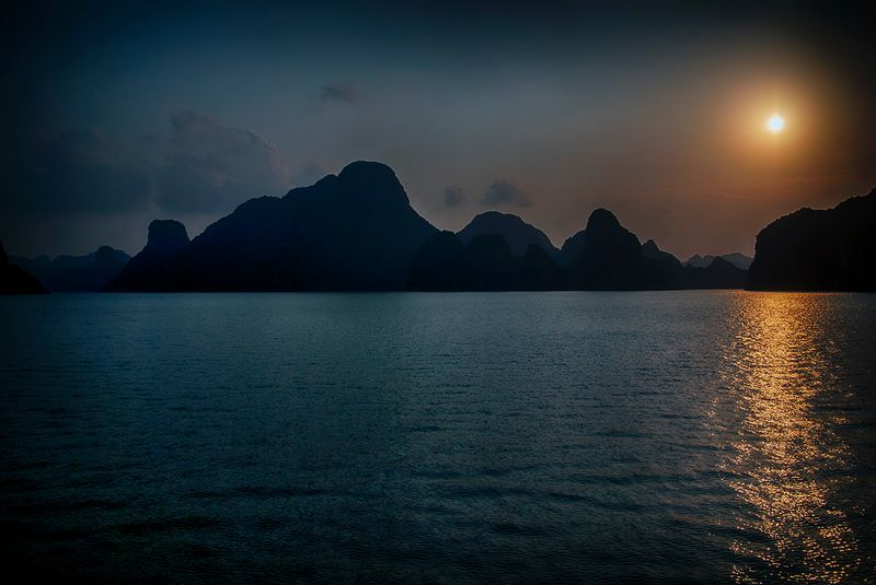 HalongBay2-4733.jpg