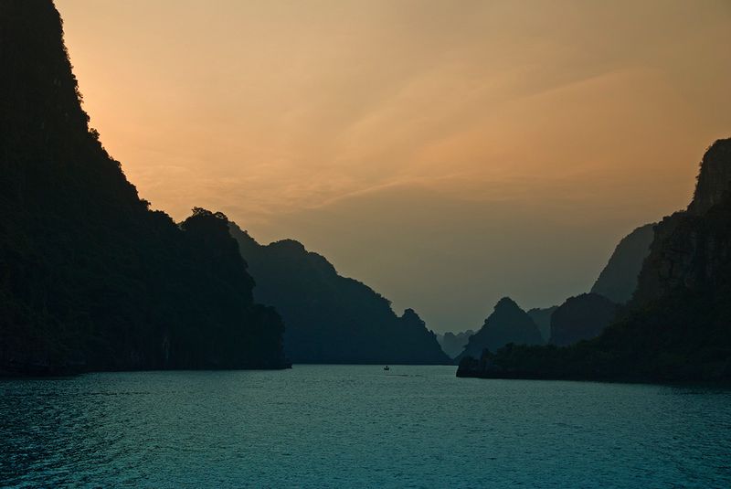 HalongBay2-4739-1.jpg