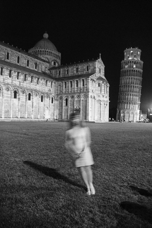Pisa1234bw.jpg