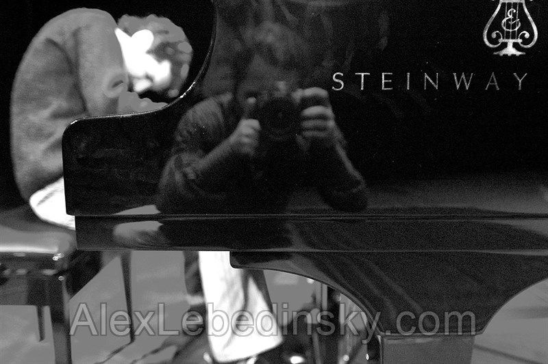 Selfportrait with Shahin Novrasli.jpg