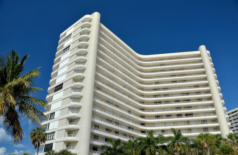 214_Condo.jpg
