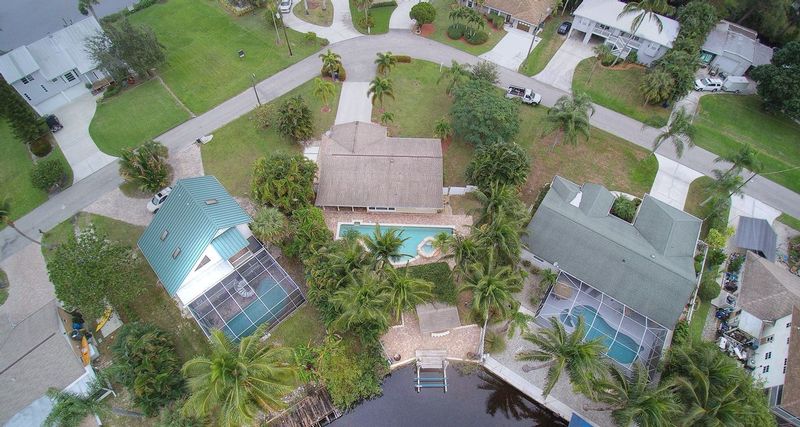305_Aerial.jpg