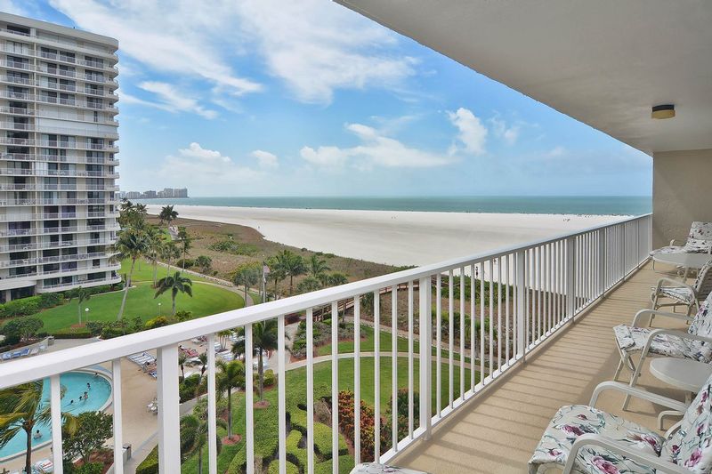 Condo_9990.jpg