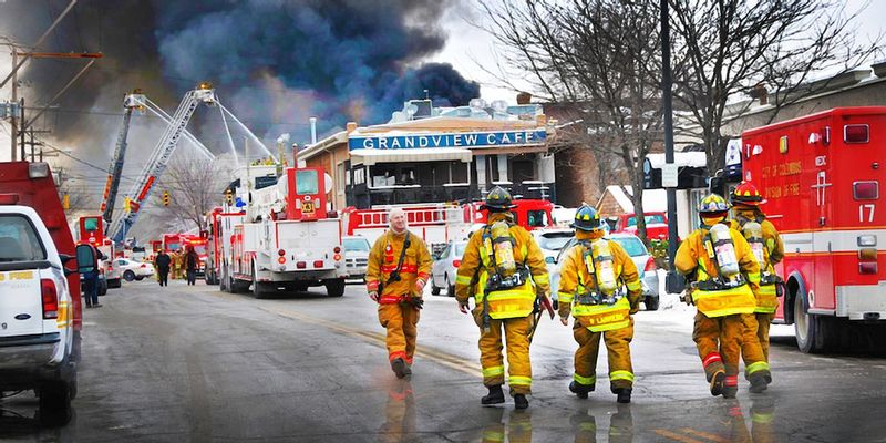 GrandviewFire.jpg :: Date line - January 20, 2009 - Grandview Heights had a fire - burned down most of a block of buildings - put many stores out of business - today all is rebuilt with nice new retail shops and condos - guess everything happens for a purpose 