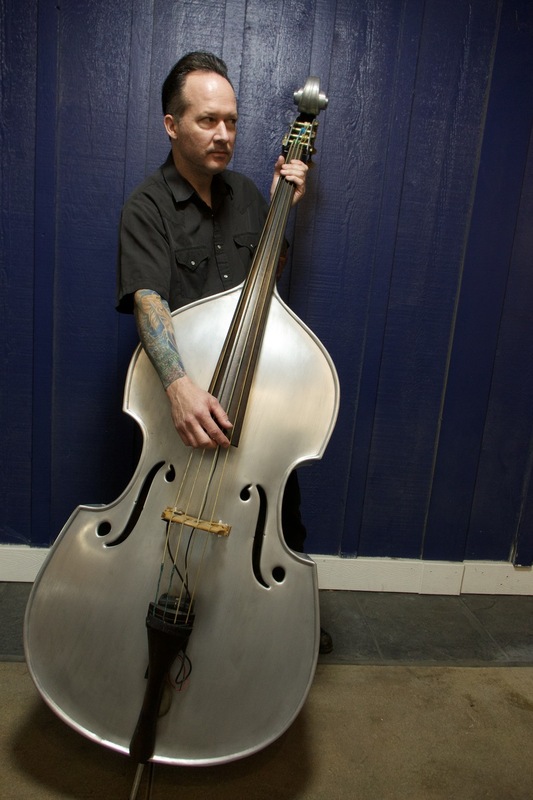 DSC01038(1).jpg :: Bass