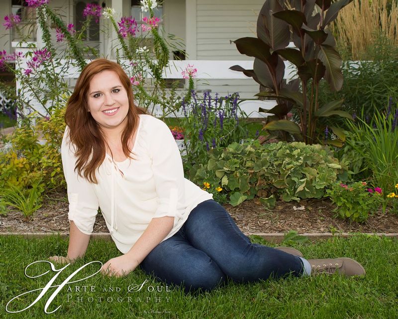 Molly Brady Ad  5429.jpg